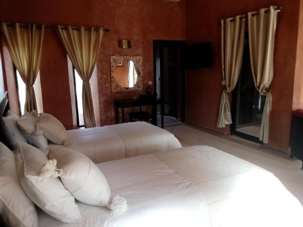Le Petit Chateau Des Anges Ouled Bouzid Buitenkant foto