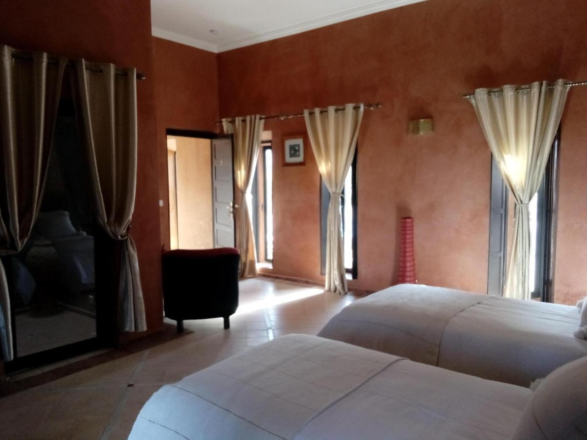 Le Petit Chateau Des Anges Ouled Bouzid Buitenkant foto